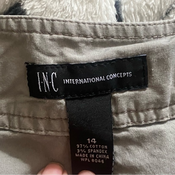 Badass Olive Green INC Studded Bedazzled Cargo Pants Sz 14 - Picture 7 of 10